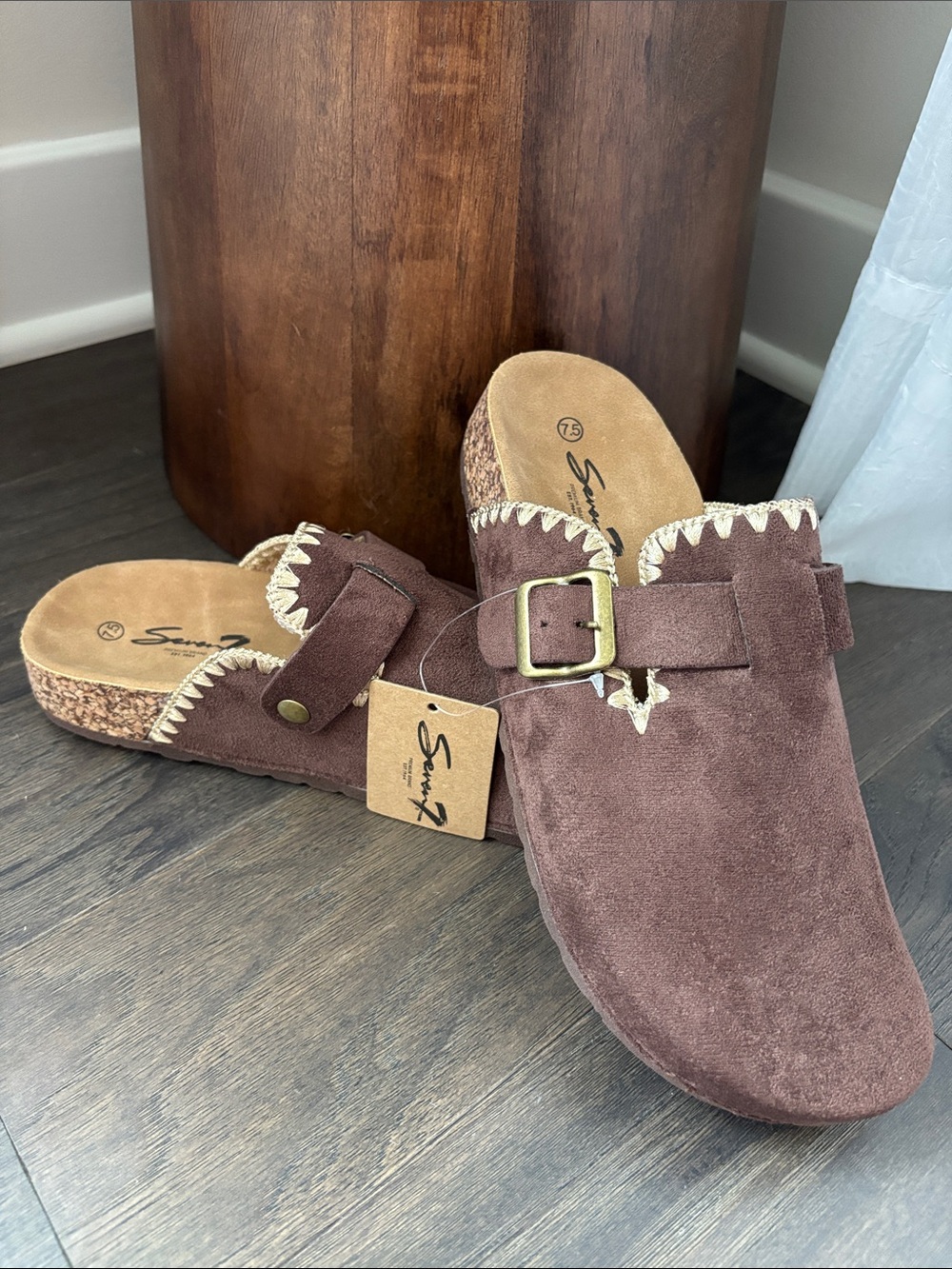SEVEN 7. Embroidered Trim slip on clog,arch-supportive footbed,rubber sole,suede